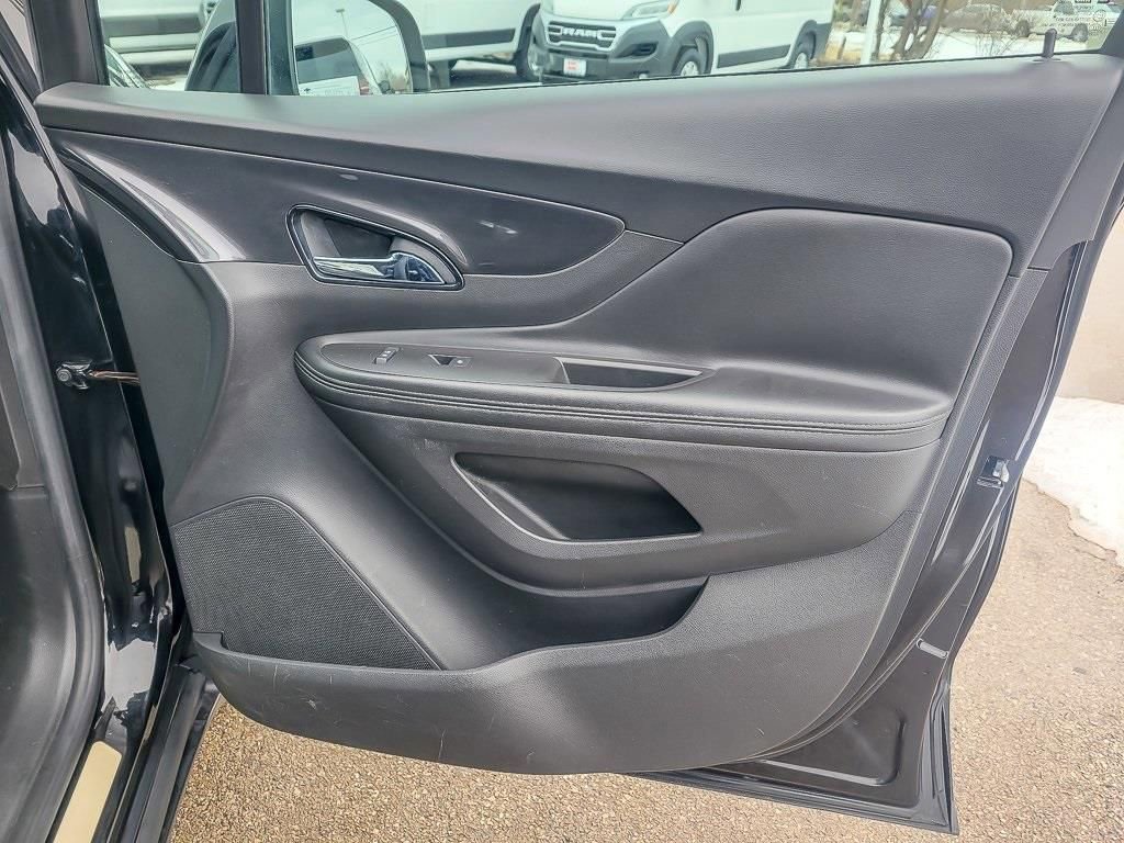 Used 2018 Buick Encore Preferred image 22