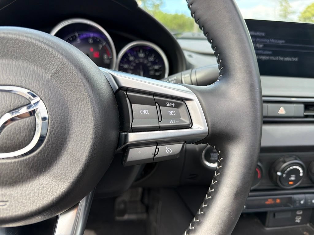Used 2025 MAZDA MX-5 Miata RF Club w/ Weather Package RWD image 20