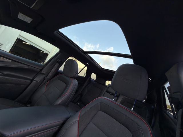 Used 2024 Chevrolet Blazer EV RS RWD image 28