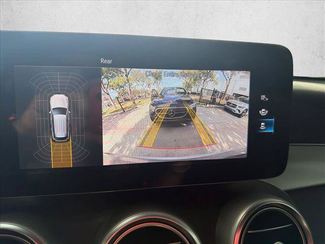 Used 2022 Mercedes-Benz GLC 300 image 13
