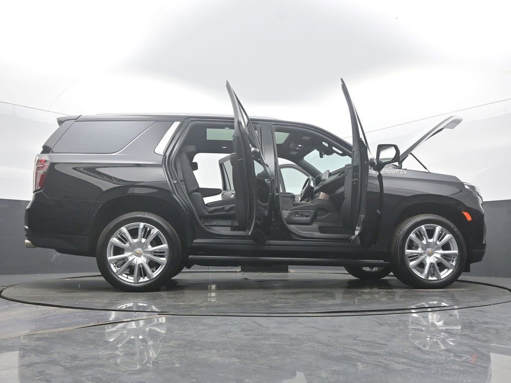 Used 2024 Chevrolet Tahoe High Country AWD/4WD image 63