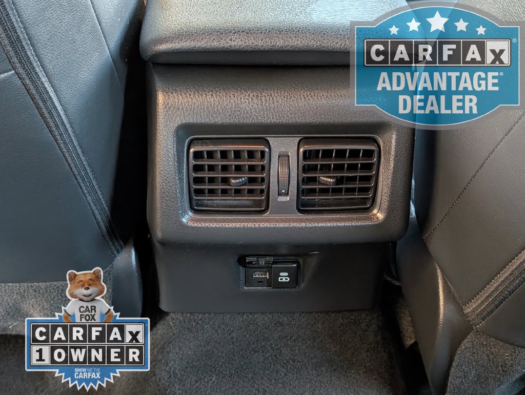 Used 2025 Toyota Camry SE FWD image 16