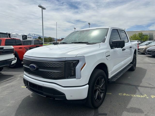 Used 2023 Ford F150 Lightning XLT AWD/4WD image 4
