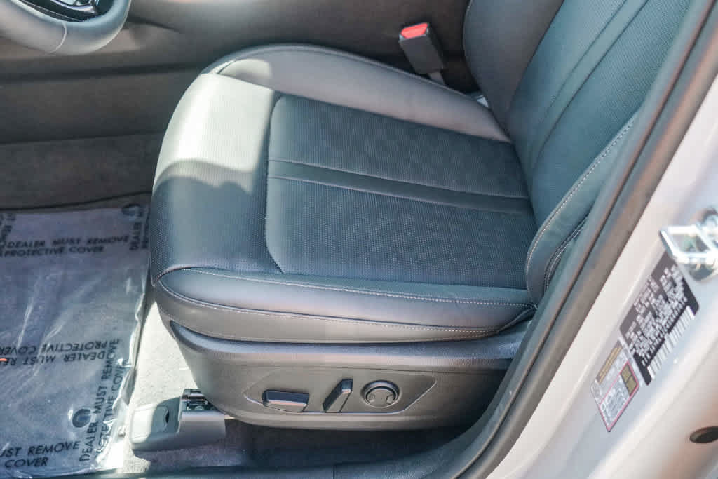Certified 2025 Kia Sorento S w/ Panoramic Sunroof Package FWD image 20