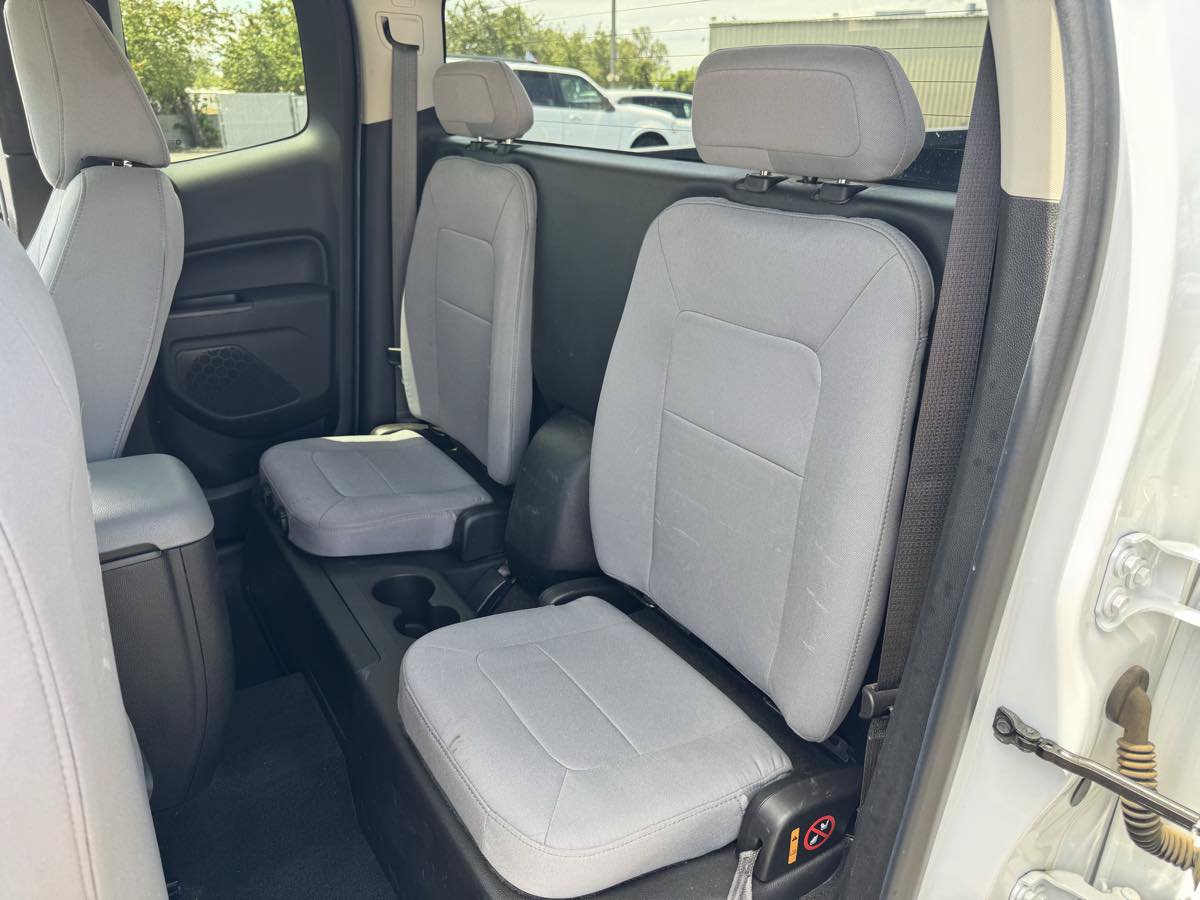 Used 2018 GMC Canyon W/T w/ Convenience Package RWD image 19