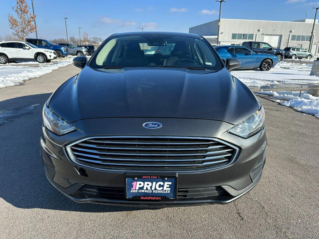 Used 2019 Ford Fusion SE image 9