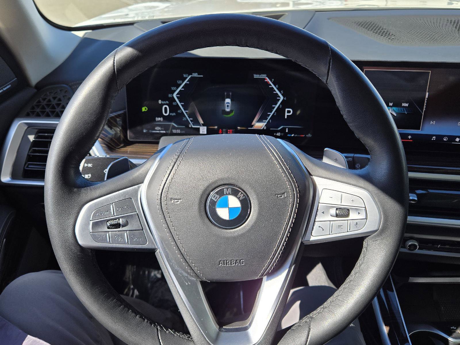 Used 2025 BMW X7 xDrive40i image 25