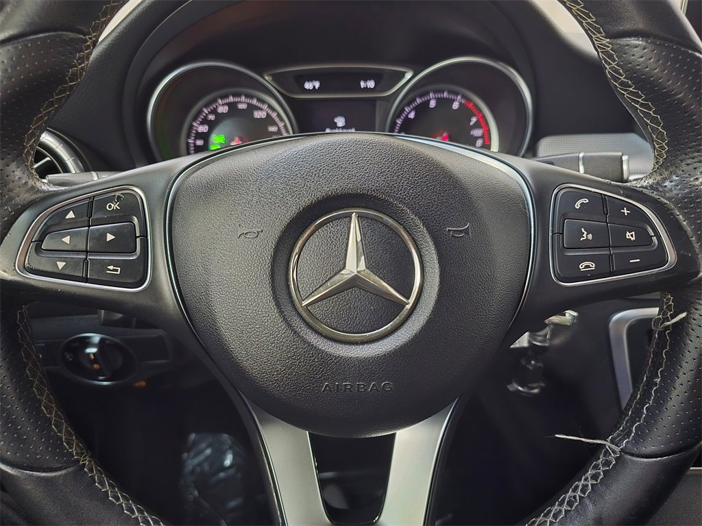 Used 2018 Mercedes-Benz CLA 250 image 22