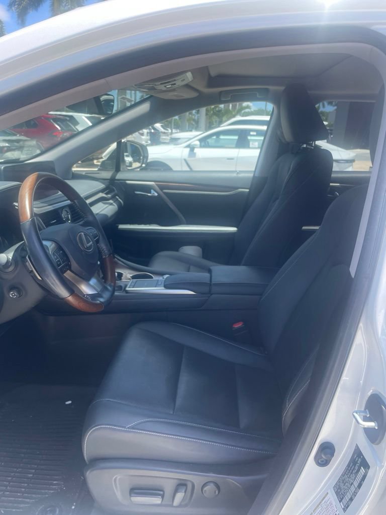 Used 2021 Lexus RX 350L FWD w/ Premium Package image 4