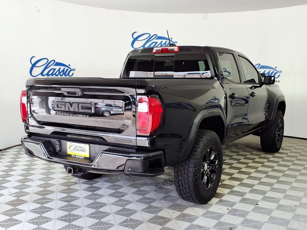Used 2023 GMC Canyon Elevation w/ Elevation Premium Package AWD/4WD image 7