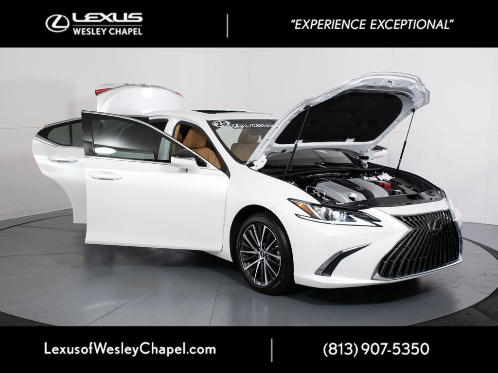 Used 2025 Lexus ES 350 w/ Premium Package FWD image 16