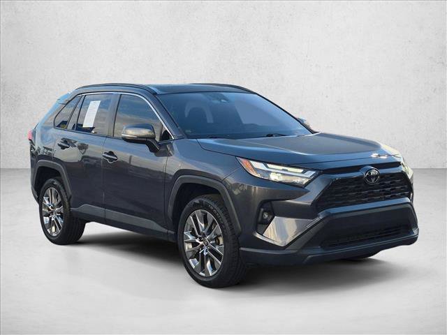 Used 2023 Toyota RAV4 XLE Premium FWD image 3