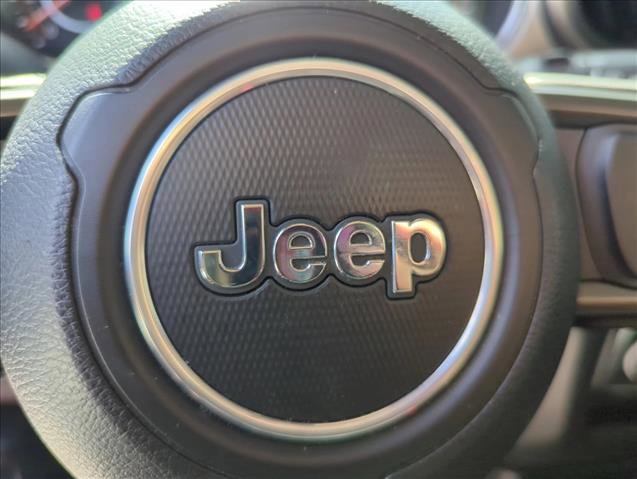 Used 2023 Jeep Wrangler Sport AWD/4WD image 29