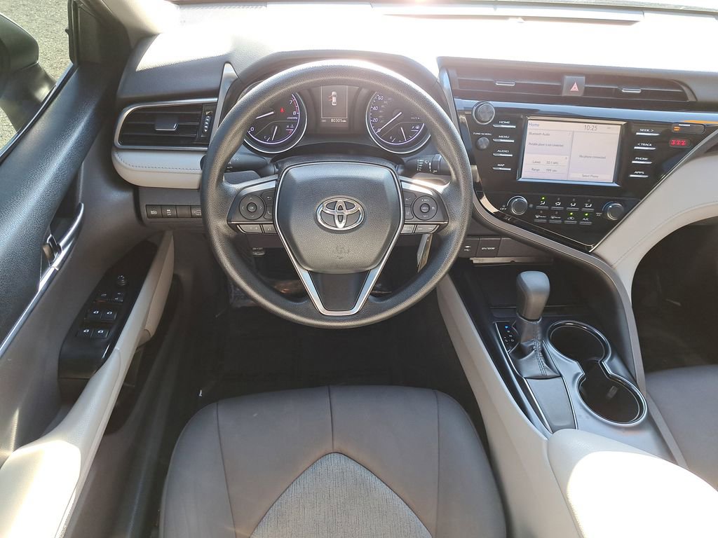 Used 2019 Toyota Camry LE w/ Phone Cable & Charge Package image 11