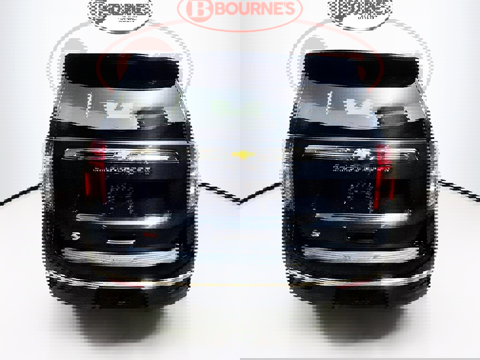 Used 2022 Chevrolet Suburban LS image 8