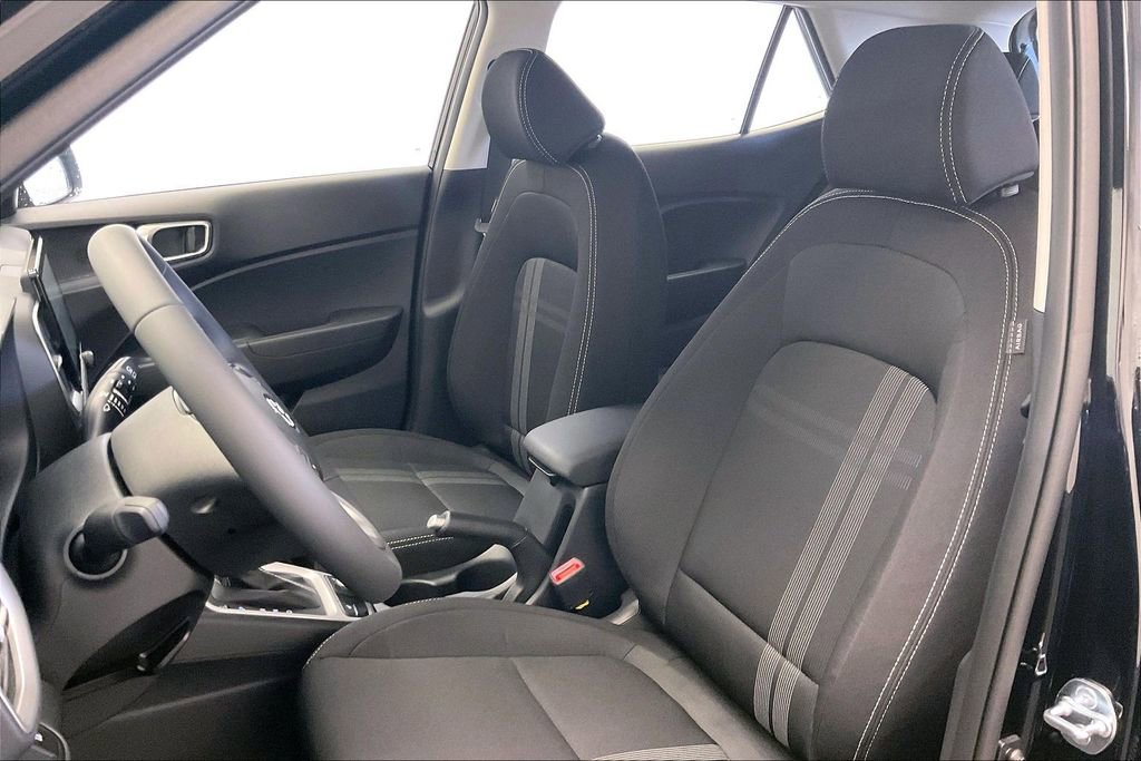 New 2026 Hyundai Venue SEL image 9