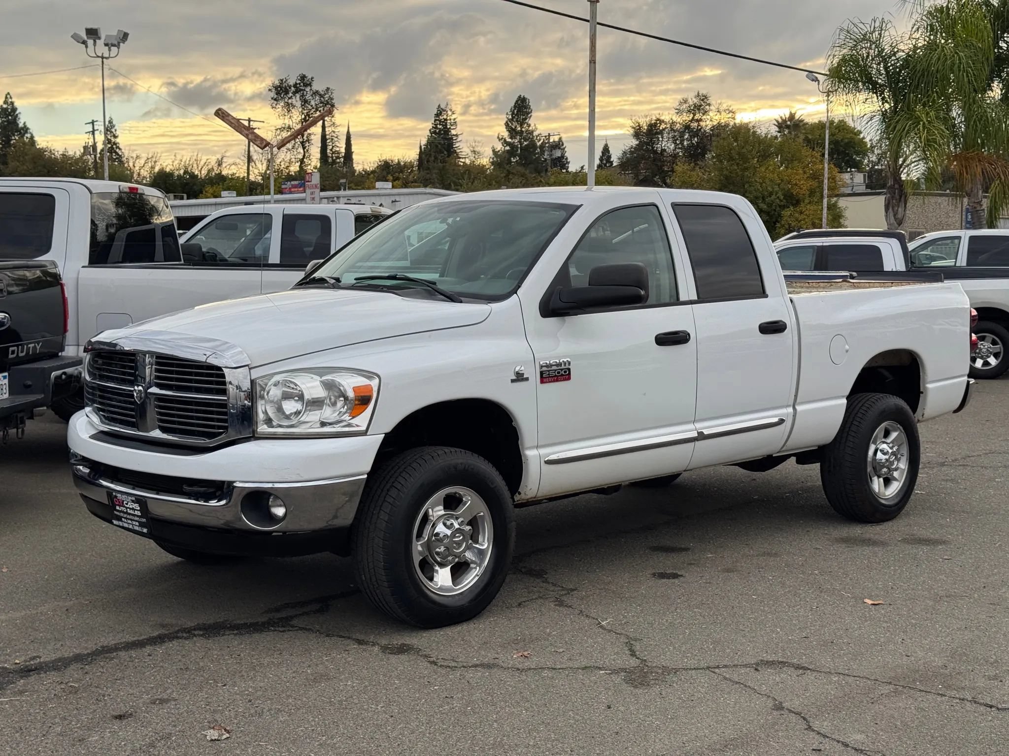 Used 2009 Dodge Ram 2500 Truck SLT w/ Popular Equipment Group AWD/4WD image 3