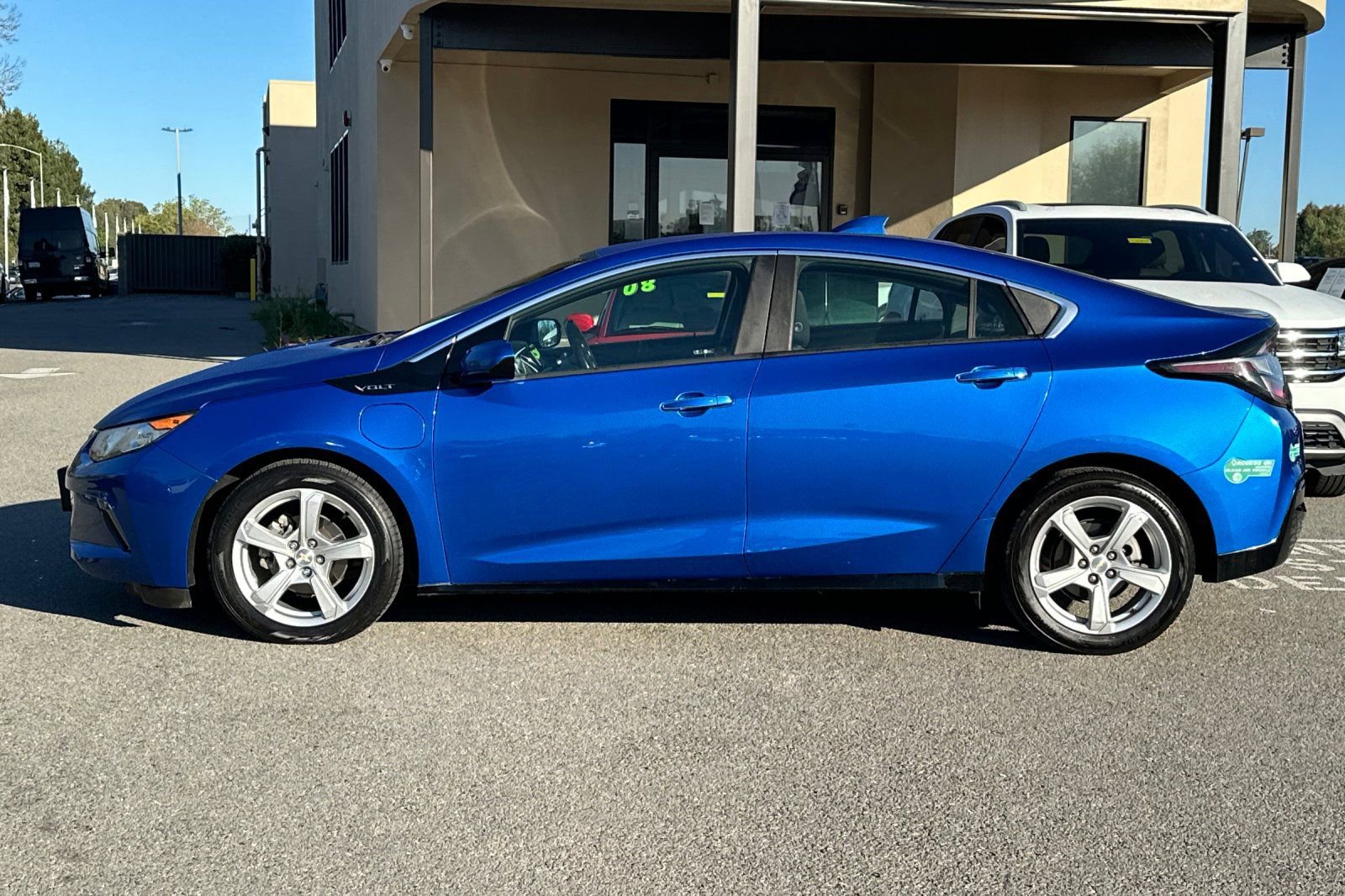 Used 2018 Chevrolet Volt LT w/ Comfort Package image 7