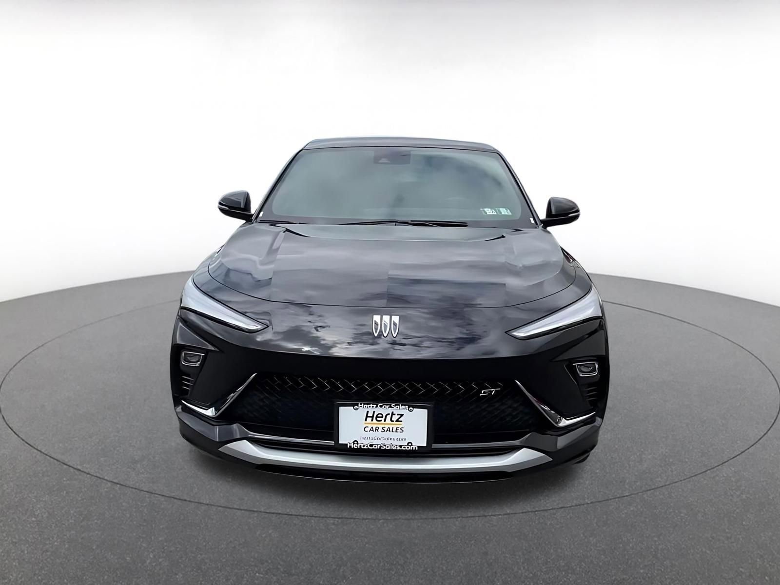Used 2025 Buick Envista Sport Touring FWD image 5
