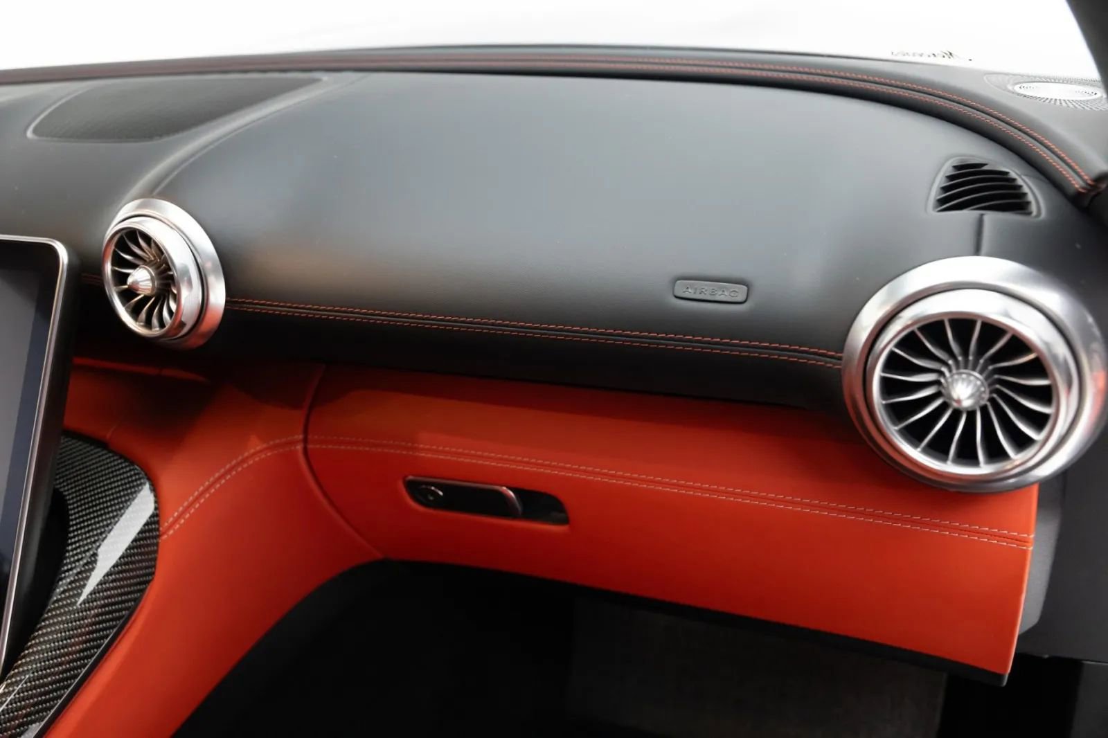 Used 2022 Mercedes-Benz SL 55 AMG 4MATIC image 30