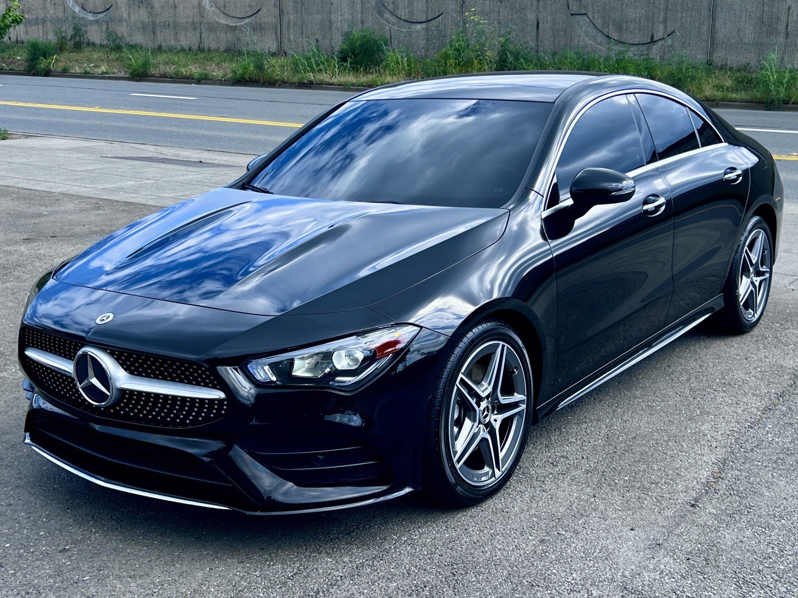 Used 2023 Mercedes-Benz CLA 250 image 10
