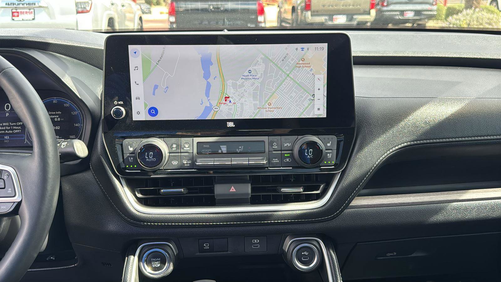 Used 2025 Toyota Grand Highlander FWD image 18