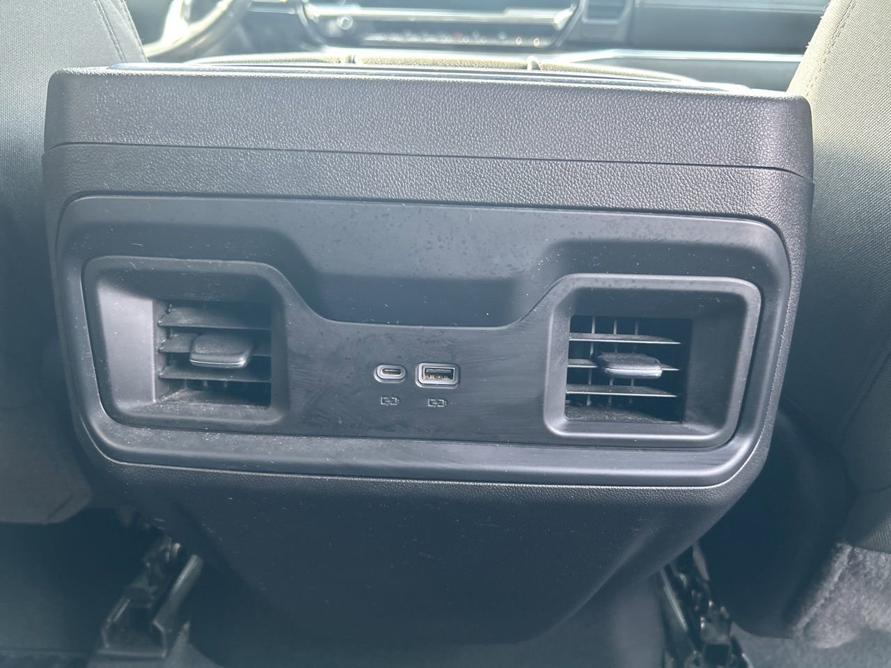 Used 2023 Chevrolet Silverado 1500 LT image 28