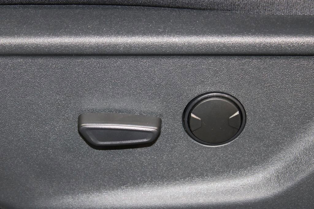 New 2026 Ford F250 XLT image 26