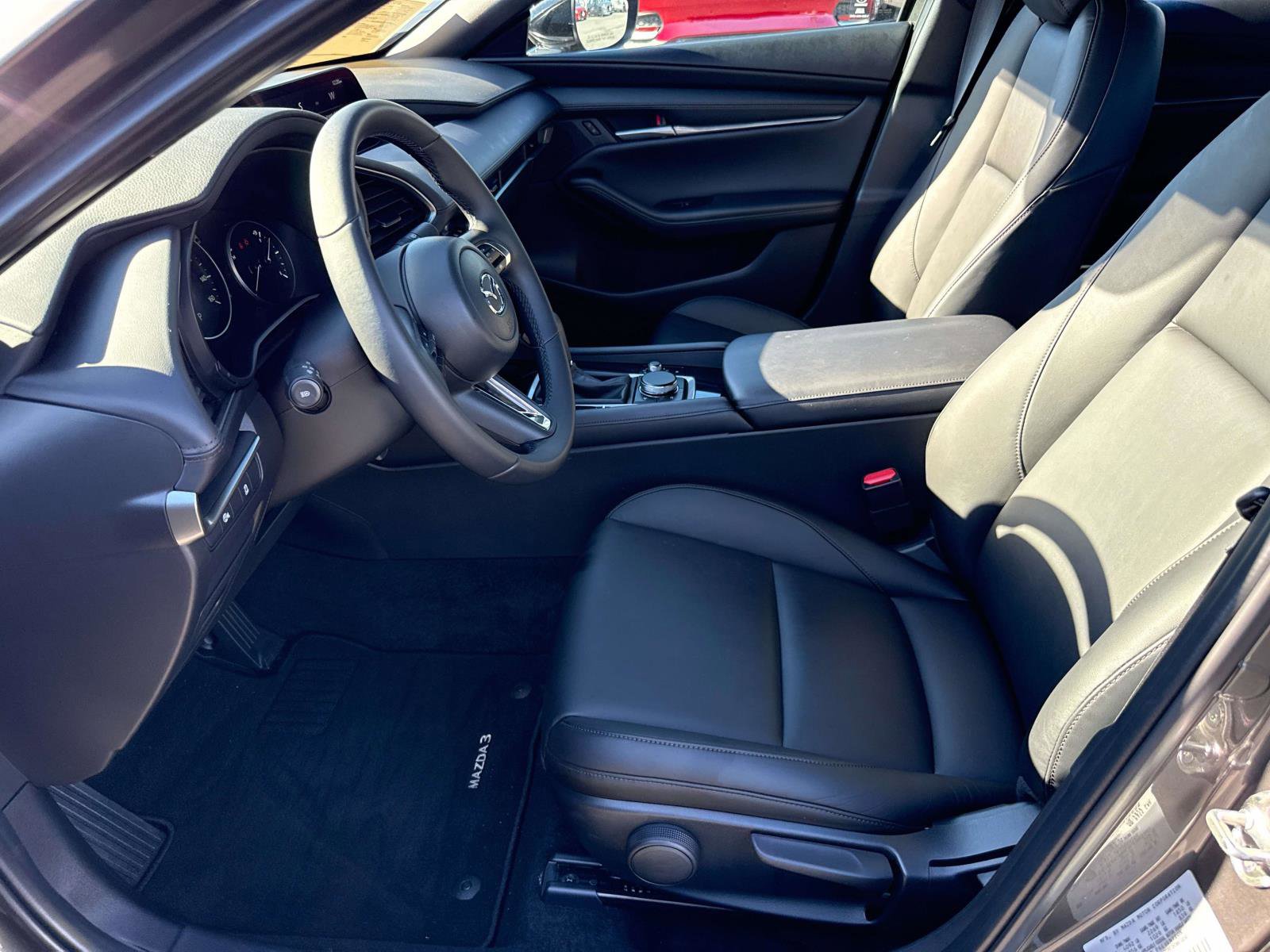 Certified 2025 MAZDA MAZDA3 s Sport image 23