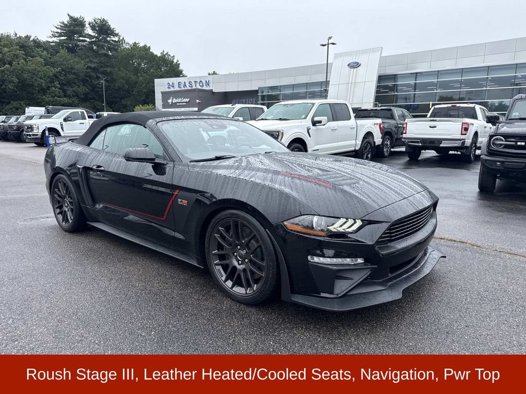Used 2019 Ford Mustang GT Premium w/ GT Performance Package RWD image 8