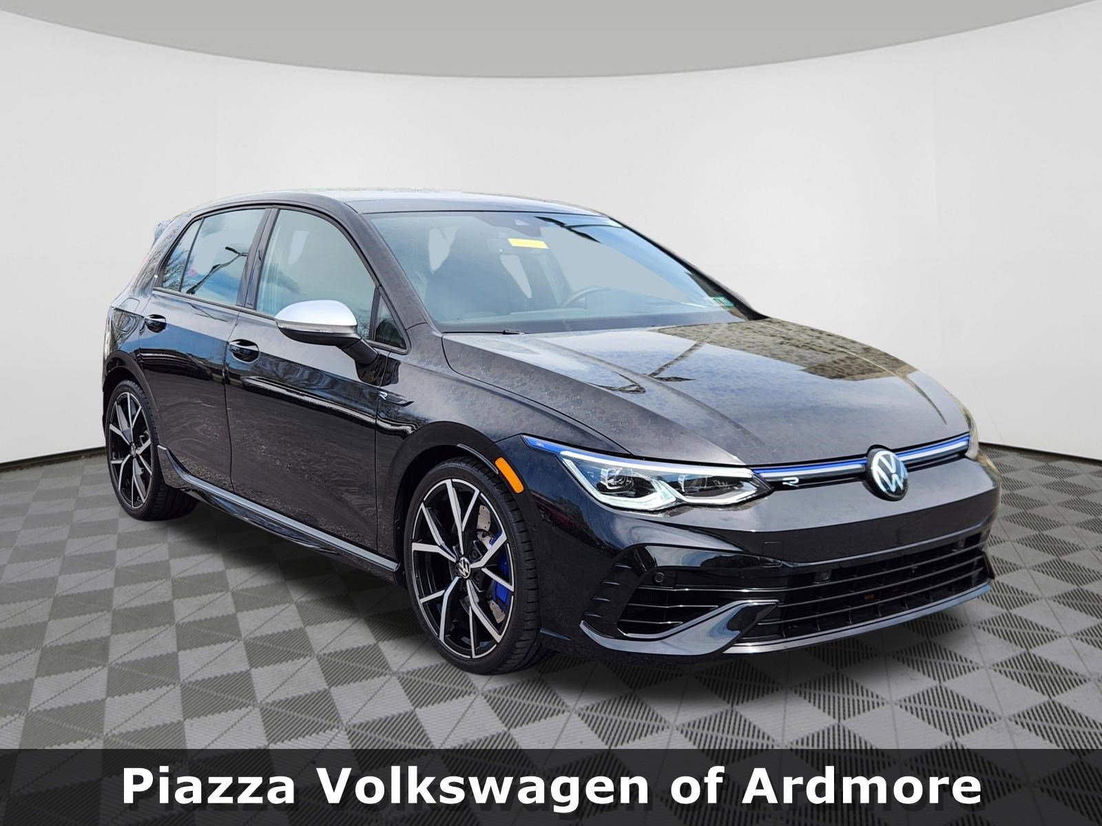 Certified 2024 Volkswagen Golf R AWD/4WD image 1