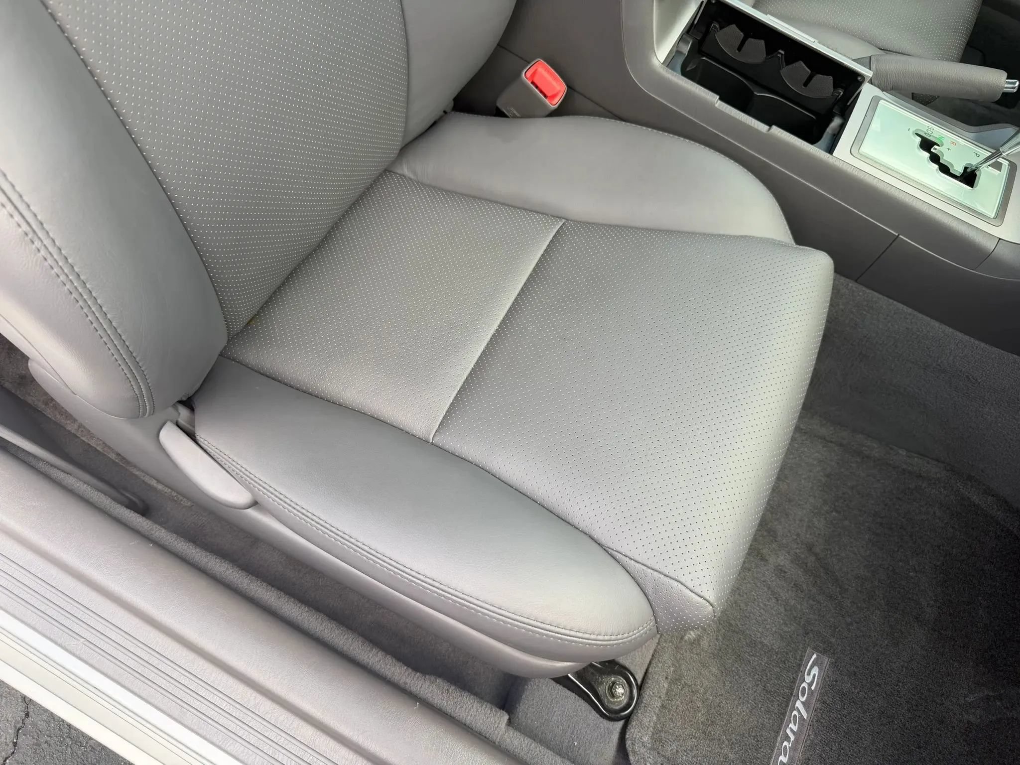 Used 2006 Toyota Solara SLE FWD image 20