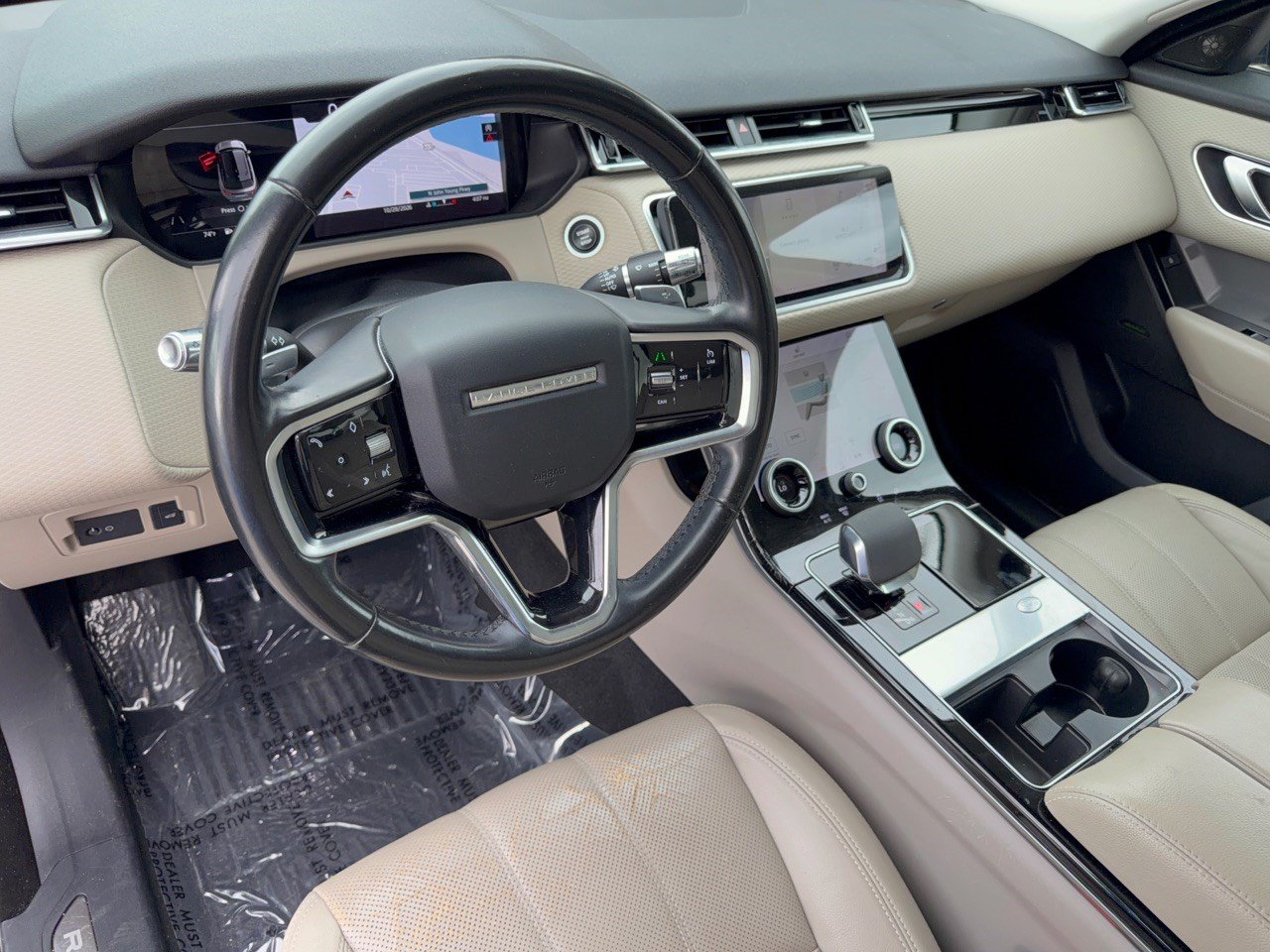 Used 2021 Land Rover Range Rover Velar S AWD/4WD image 4