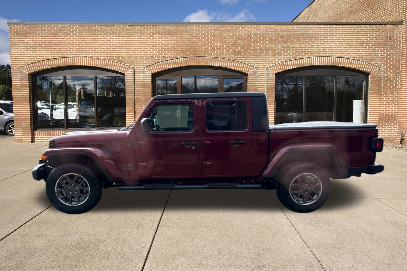 Used 2021 Jeep Gladiator Sport w/ Quick Order Package 24Q 80Th AWD/4WD image 6