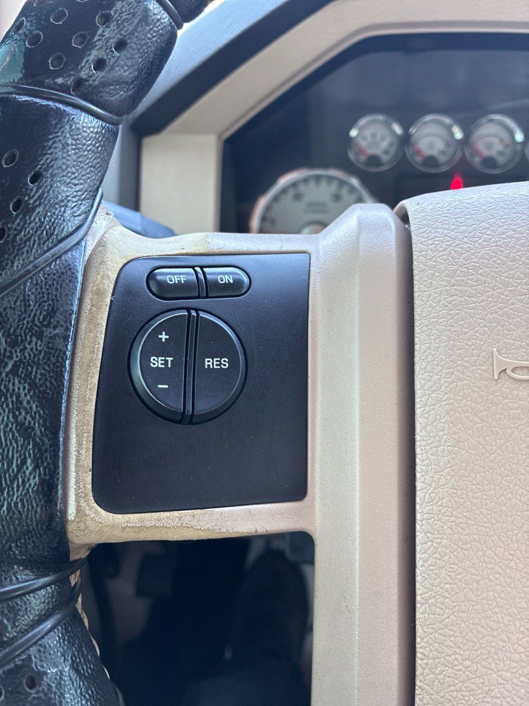 Used 2010 Ford F350 Lariat AWD/4WD image 16