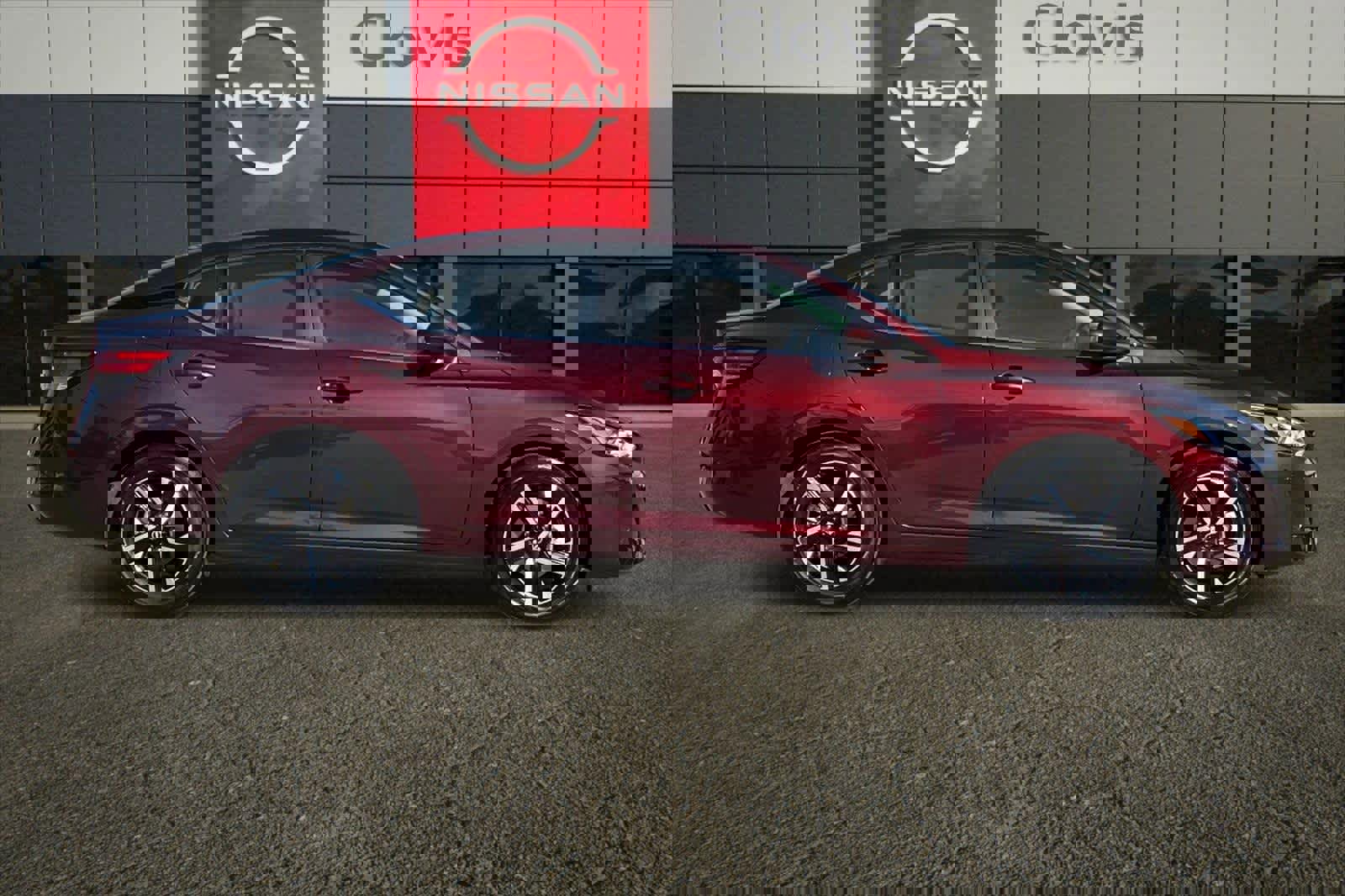 Used 2025 Nissan Sentra SV image 9