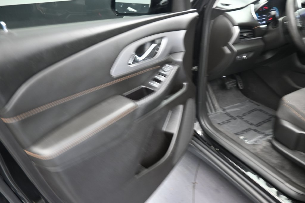 Used 2019 Chevrolet Traverse LS FWD image 10