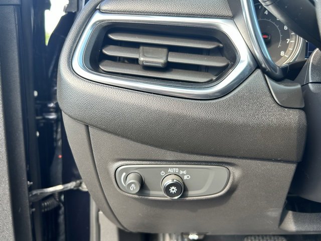 Used 2021 Chevrolet Equinox LT image 19