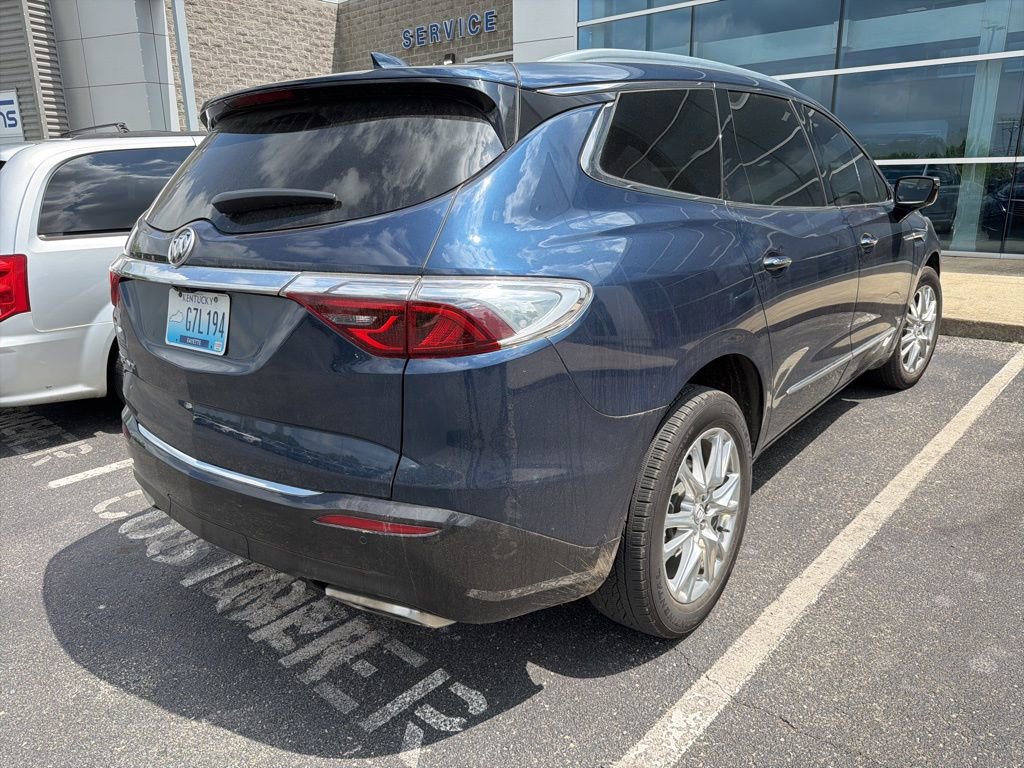 Used 2023 Buick Enclave Premium AWD/4WD image 3