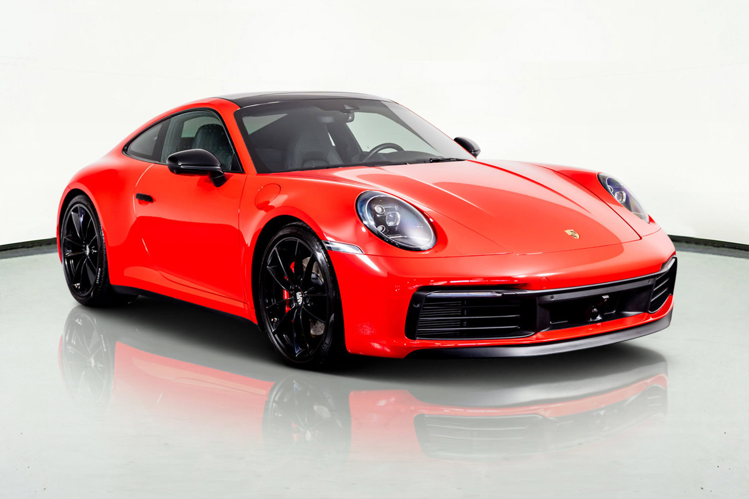 Used 2020 Porsche 911 Carrera 4S w/ Sport Package image 4