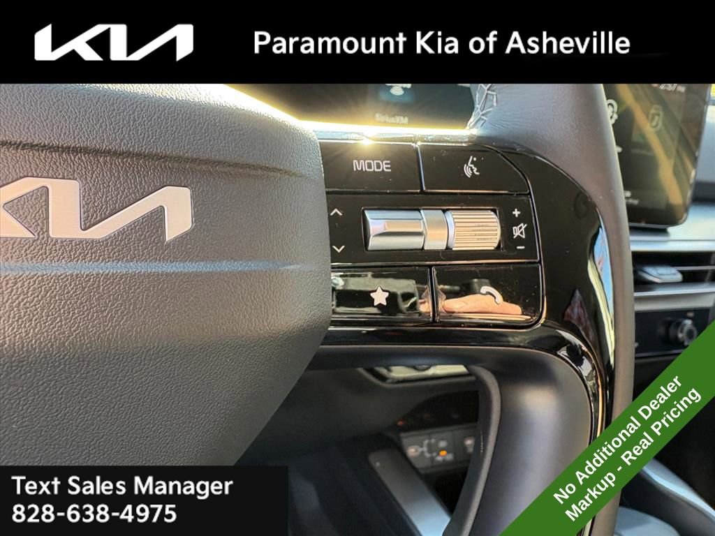 New 2026 Kia Sorento LX image 12