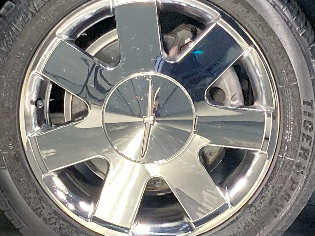 Used 2003 Ford Thunderbird image 11