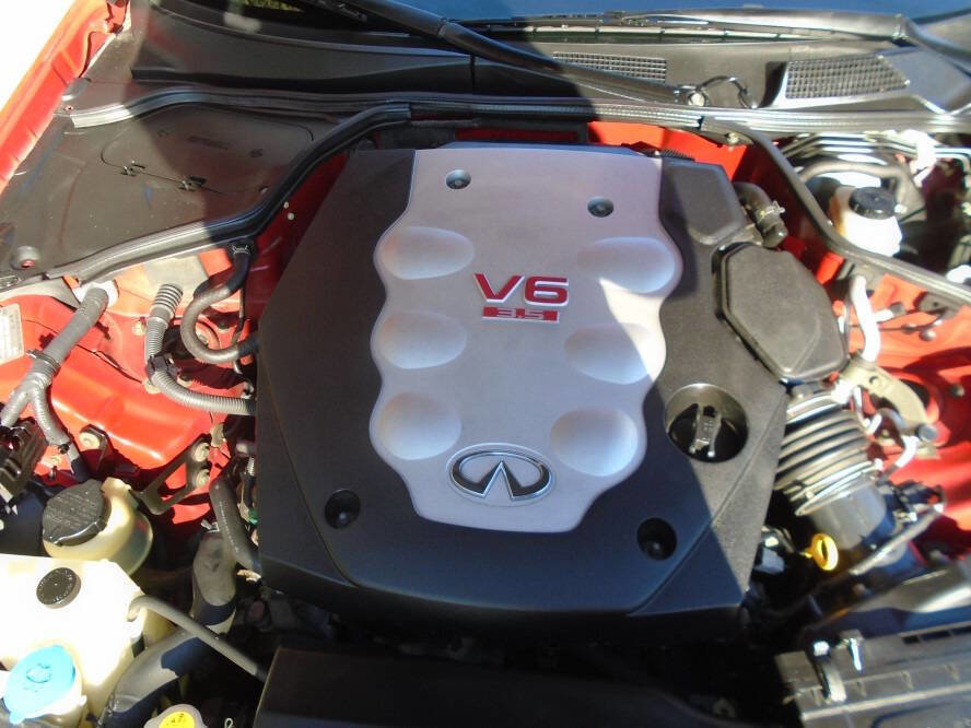 Used 2004 INFINITI G35 Coupe w/ Premium Pkg image 22