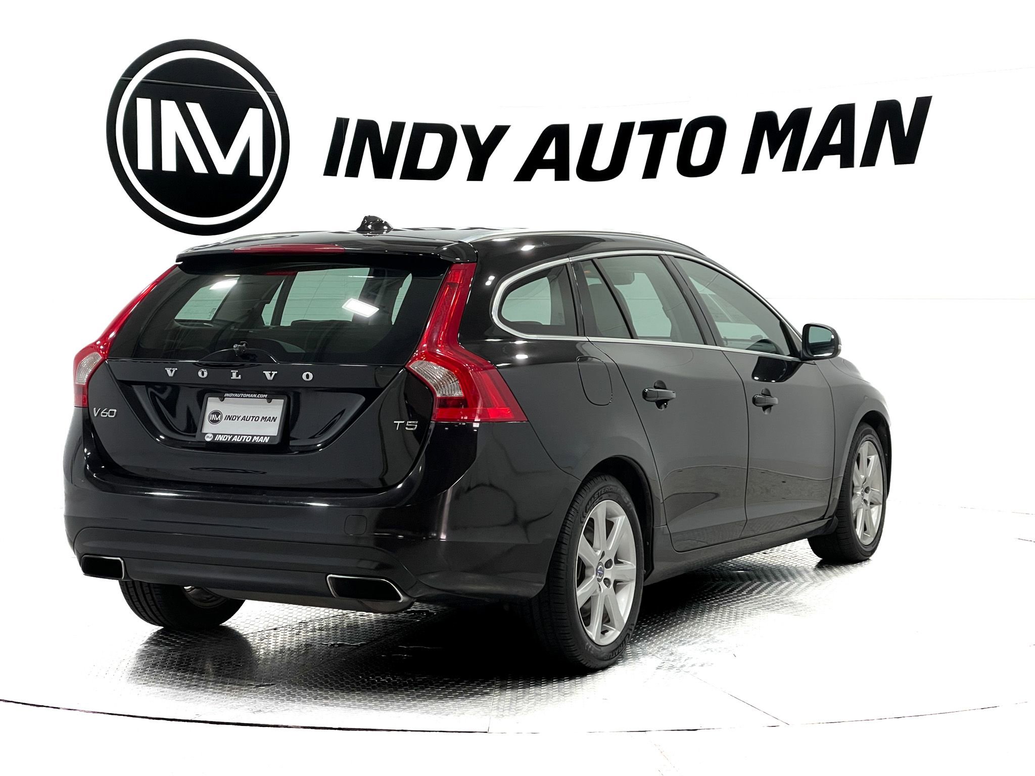 Used 2016 Volvo V60 T5 Premier image 4