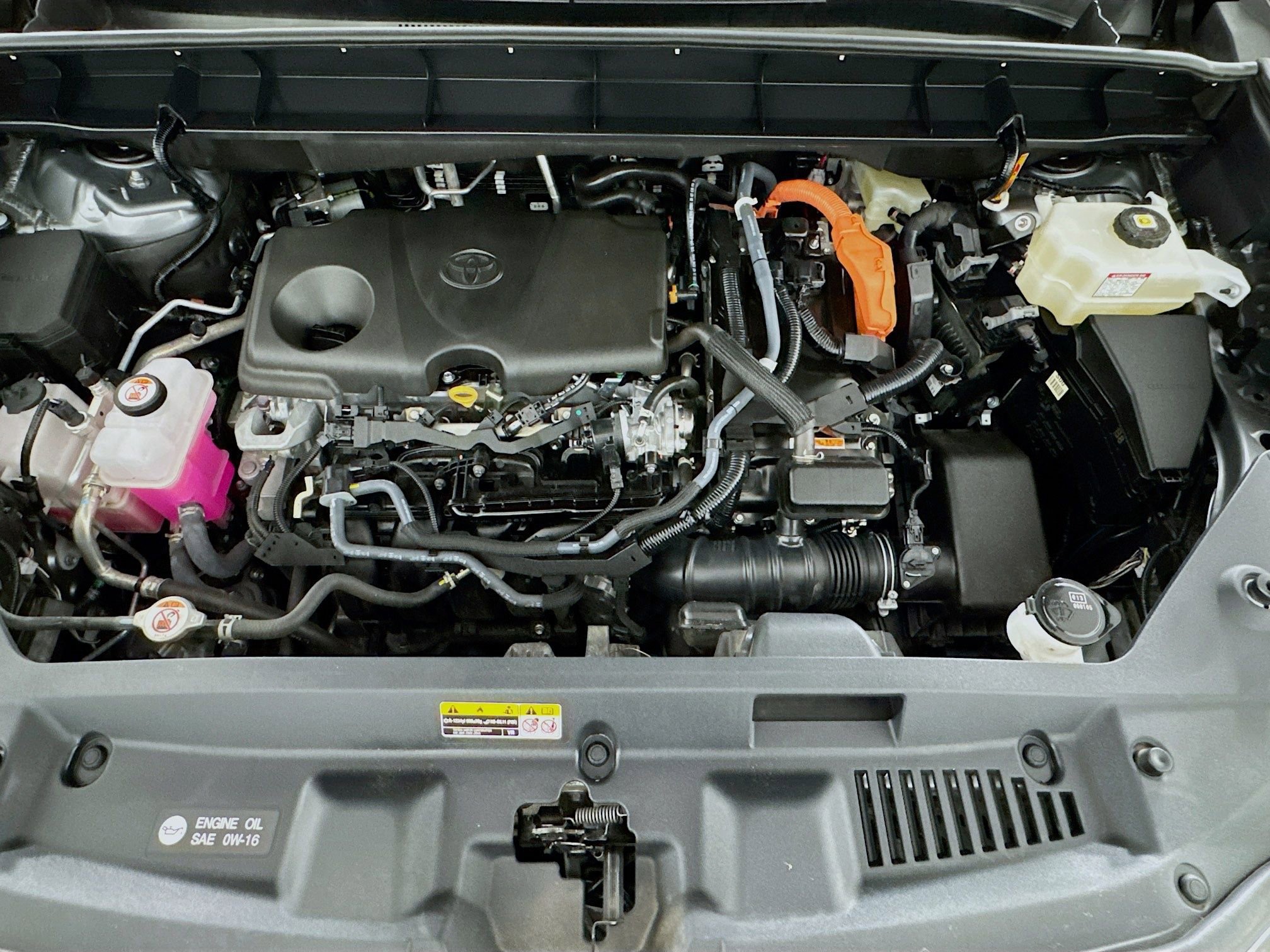 Certified 2025 Toyota Highlander XLE image 10