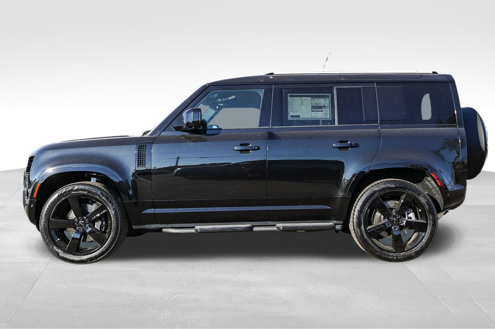 New 2026 Land Rover Defender 110 X-Dynamic SE AWD/4WD image 8