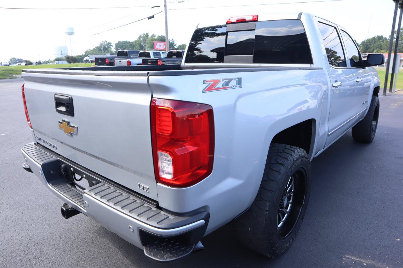 Used 2017 Chevrolet Silverado 1500 LTZ Z71 w/ LTZ Plus Package AWD/4WD image 5
