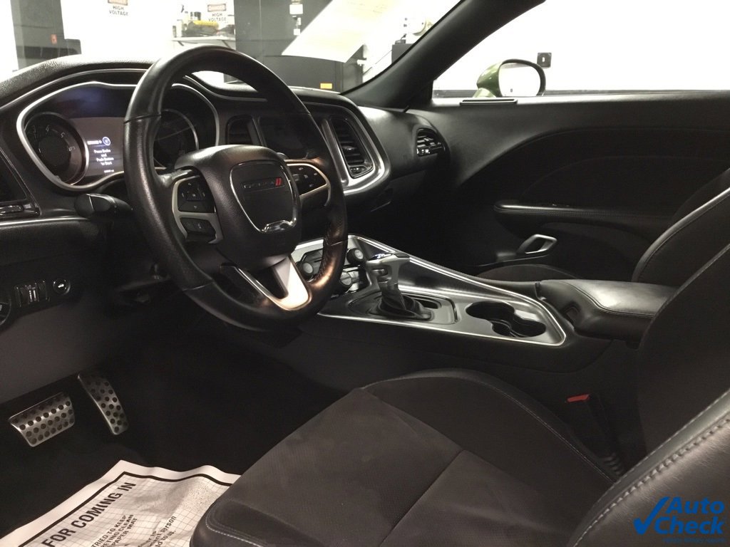 Used 2018 Dodge Challenger GT image 21