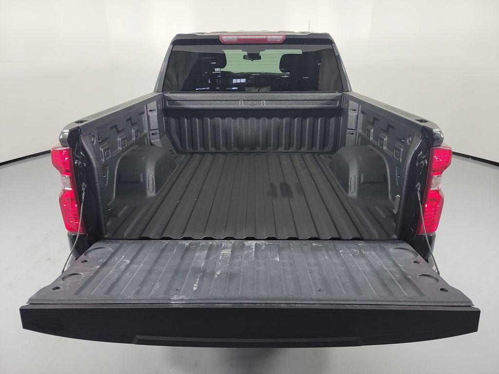 Used 2022 Chevrolet Silverado 1500 LT AWD/4WD image 8