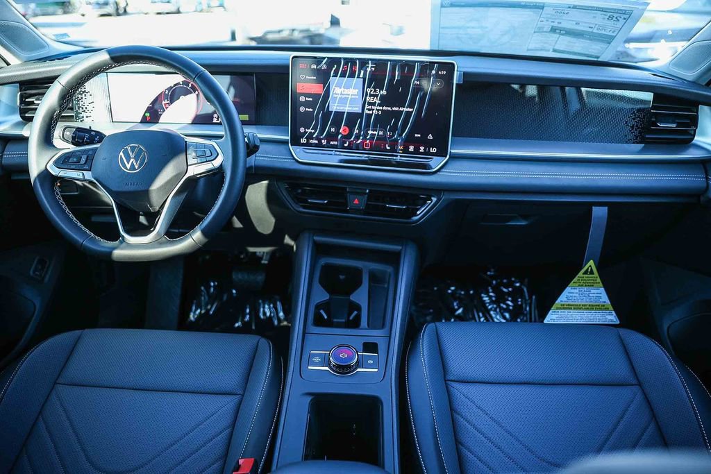 New 2026 Volkswagen Tiguan SE image 21